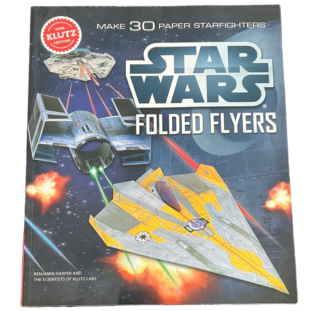 Star Wars Folded Flyers - Makes 30 Paper Starfighters